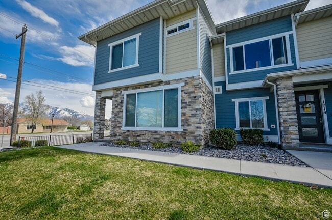 Building Photo - 1712 Naxos Ln