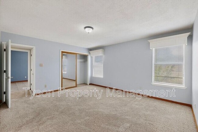 Building Photo - 9230 Osuna Pl NE