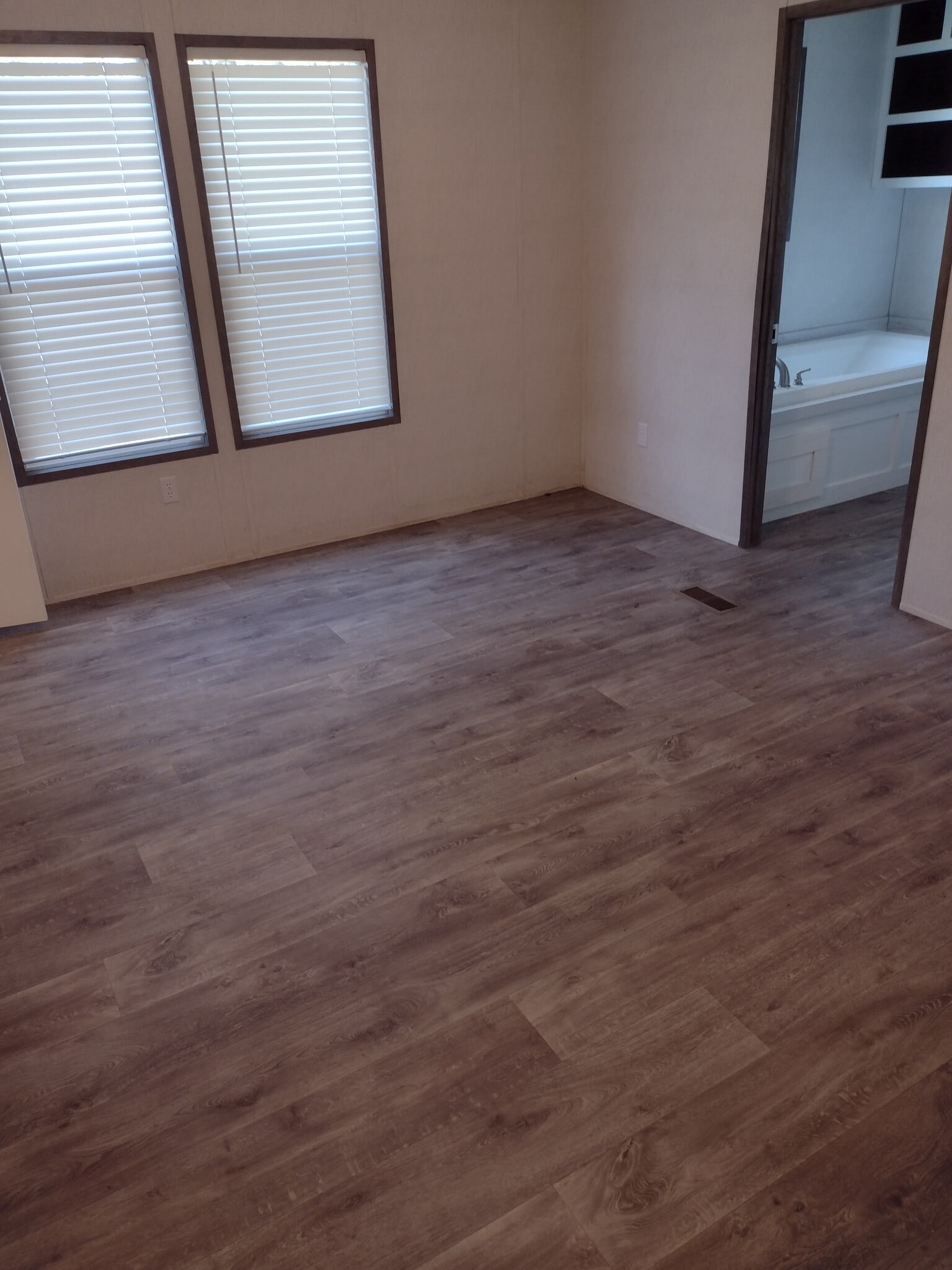 Building Photo - 39784 S Thibodeaux Rd