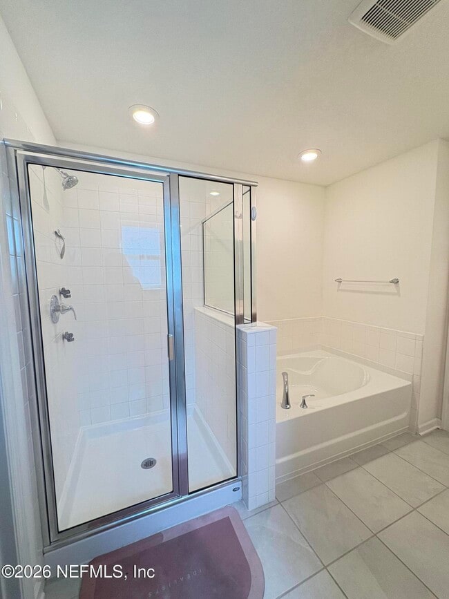 Building Photo - 302 Rambling Brk Trl