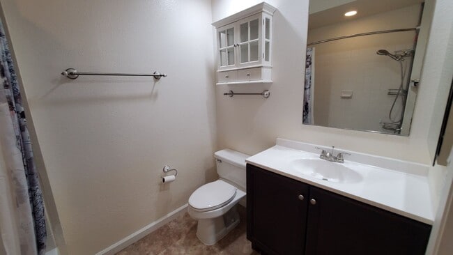 Building Photo - Kekuilani Villas in Villages of Kapolei