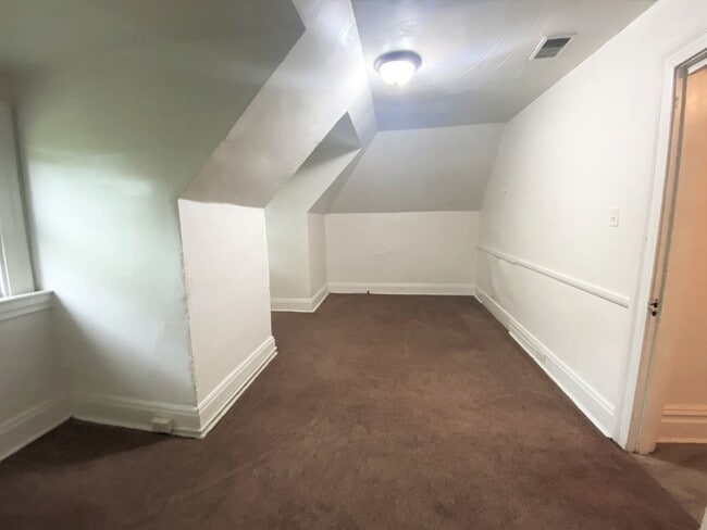 Building Photo - Highland Park - Apartments For Rent In Pittsburgh