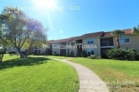Building Photo - 4009 Crockers Lake Blvd