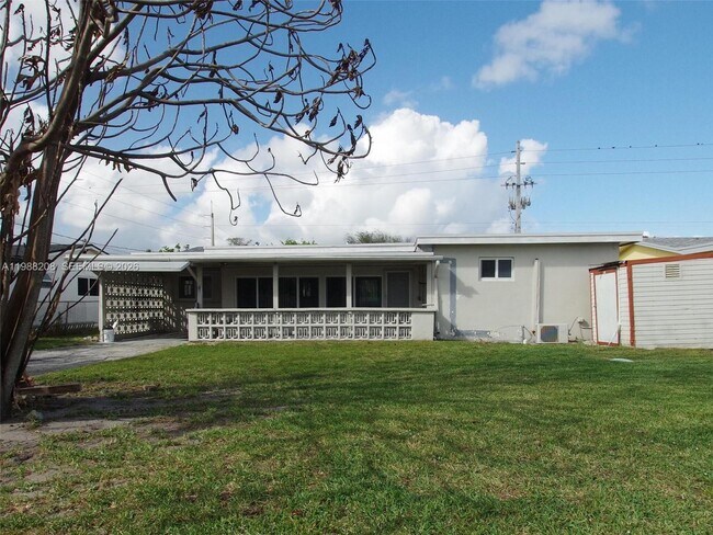 Building Photo - 5510 Johnson St