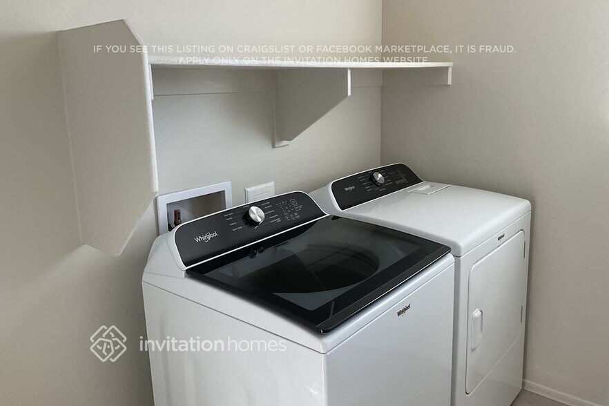 Building Photo - 25240 W Chipman Rd