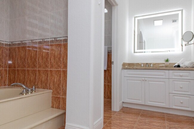 Building Photo - 14361 SW 31st St