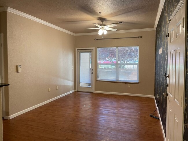 Building Photo - 8434 Walerga Rd