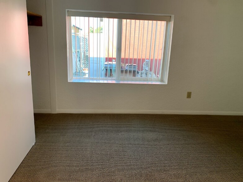 Building Photo - 21 B Del Mar Ave