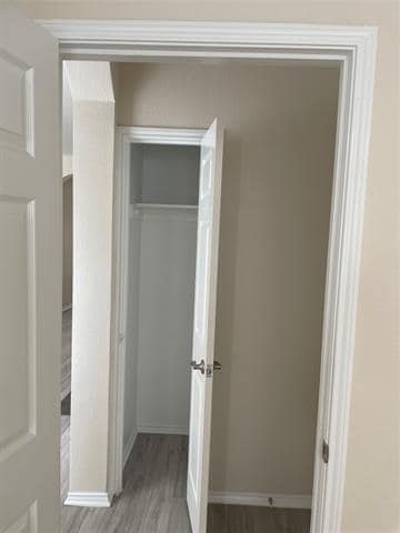 Building Photo - 613 Destin Dr
