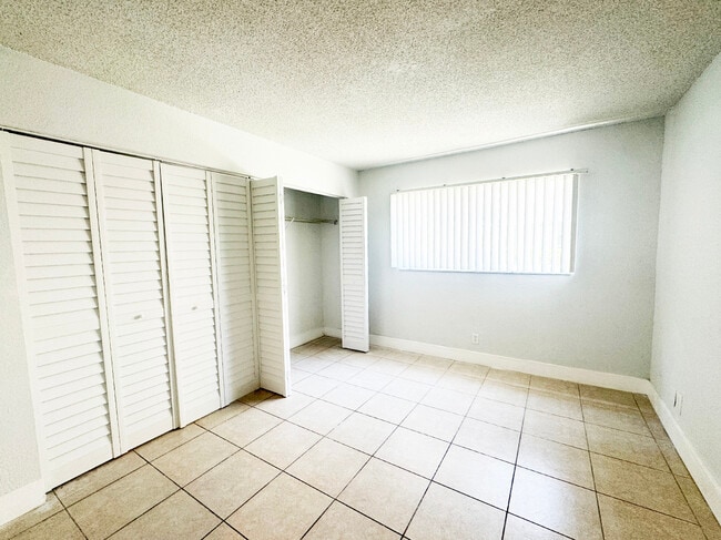 Building Photo - 4501 Treehouse Ln