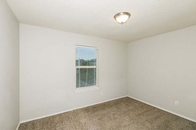 Building Photo - 3643 Bridgebluff Ln