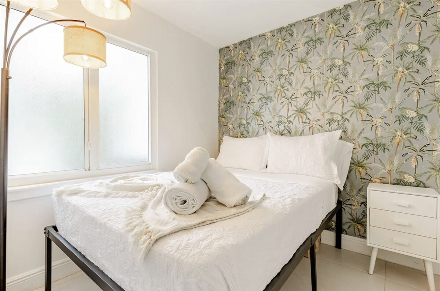 Building Photo - 415 S C St