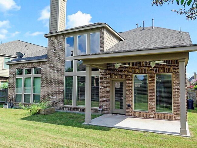 Building Photo - 16810 Bonnyton Dr