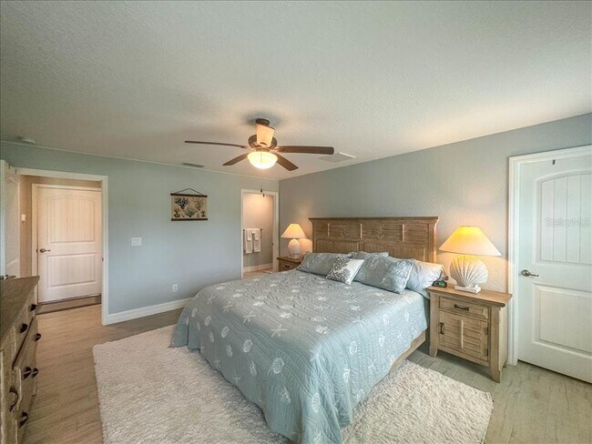 Building Photo - 11707 Willmington Blvd