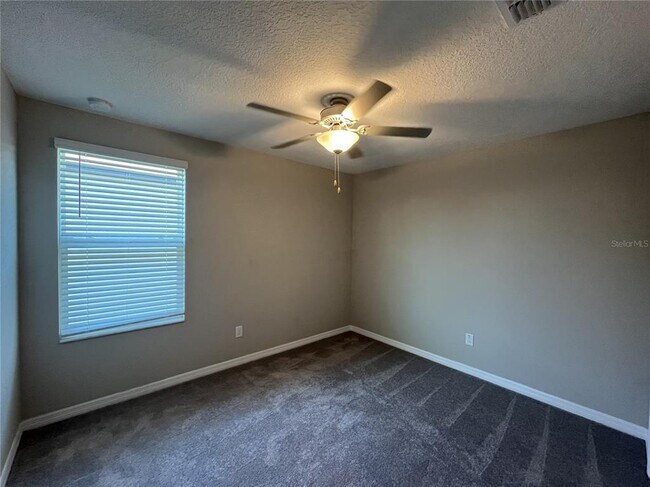 Building Photo - 241 Argyll Dr