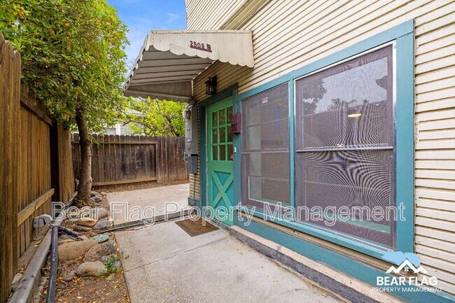 Building Photo - 2505 S St