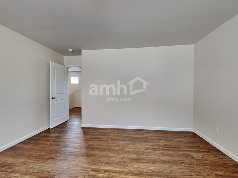 Building Photo - 11022 191st St Ct E