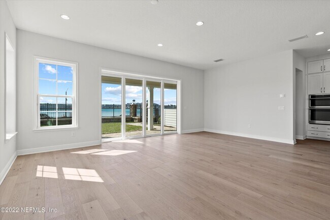 Building Photo - 375 Marquesa Cir