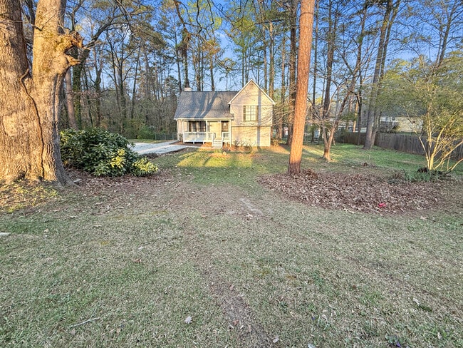 Building Photo - 234 Hillcrest Dr