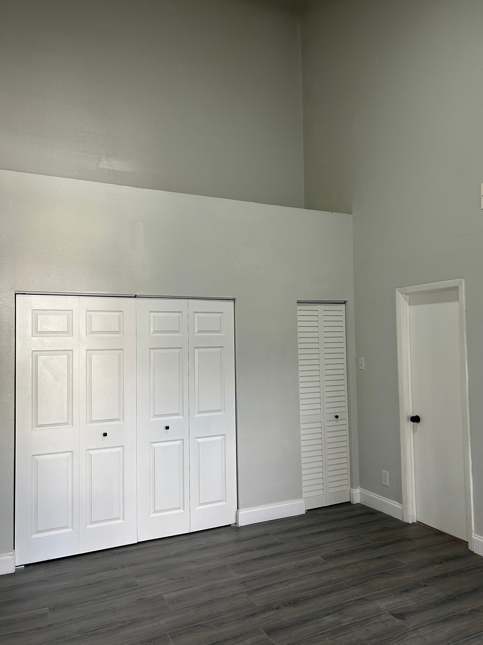 Building Photo - 12219 Armenia Gables Cir