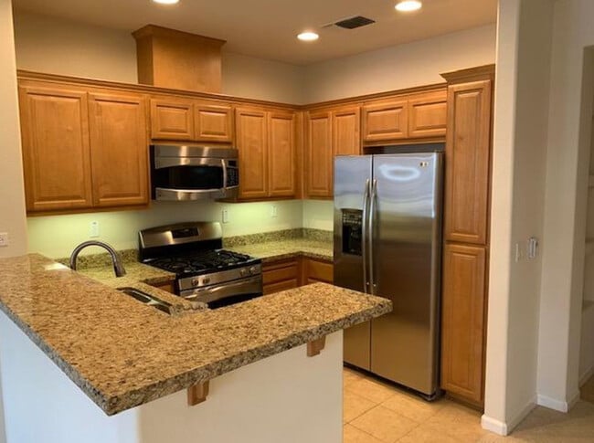 Building Photo - 3360 Maguire Way