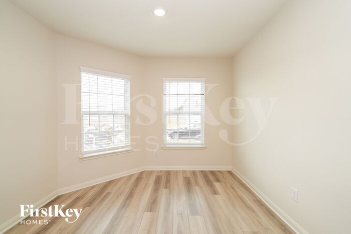 Building Photo - 22027 Ellison Dr