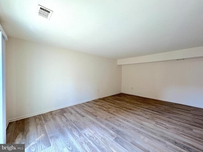 Building Photo - 4538 Conwell Dr