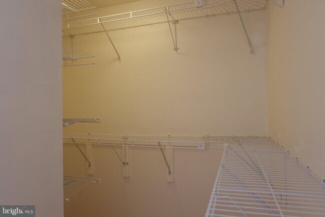 Building Photo - 8284 Mary Lee Ln