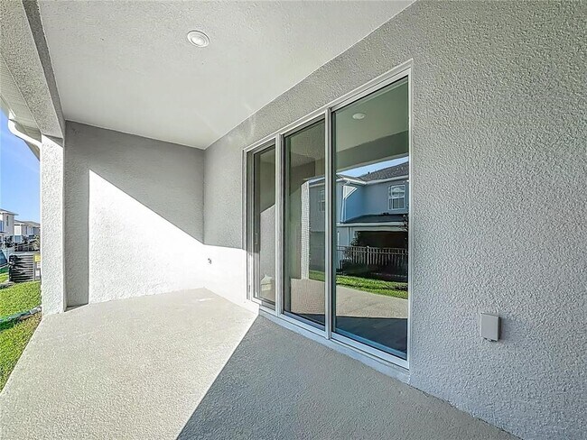 Building Photo - 2649 Olympic Ct