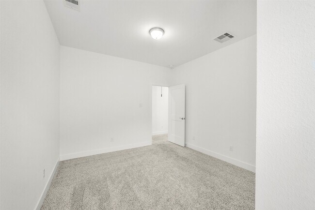 Building Photo - 21131 Medina River Dr