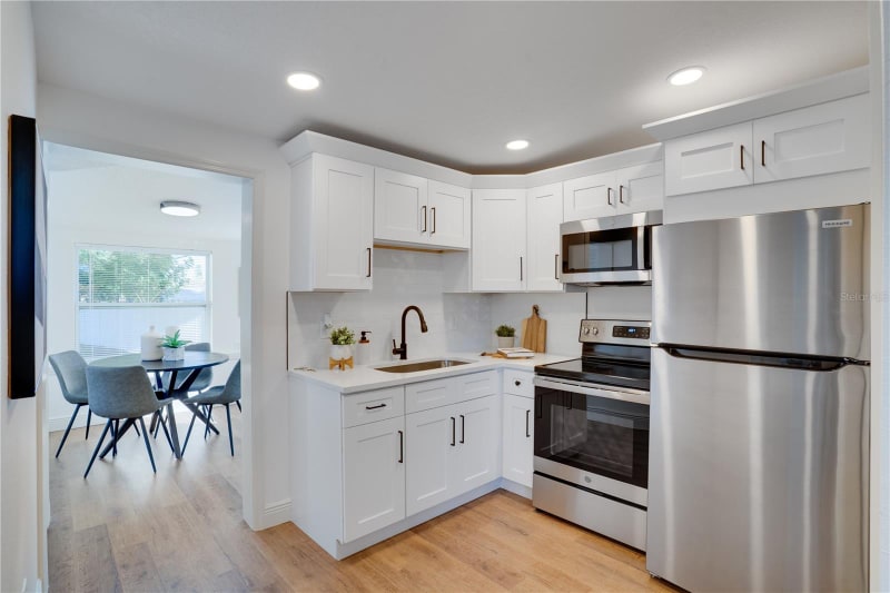 Building Photo - 11797 104th St