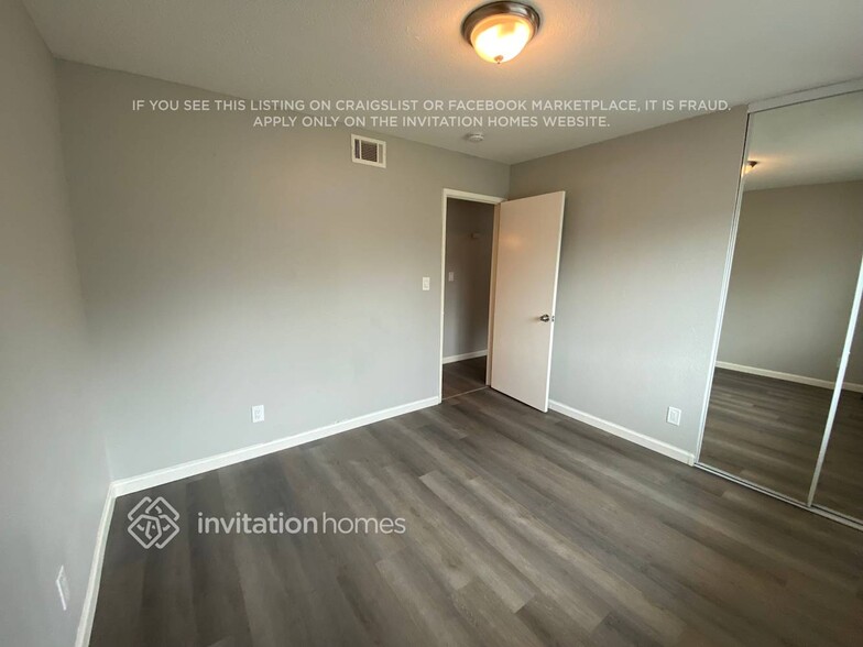 Building Photo - 224 Coronado Ct