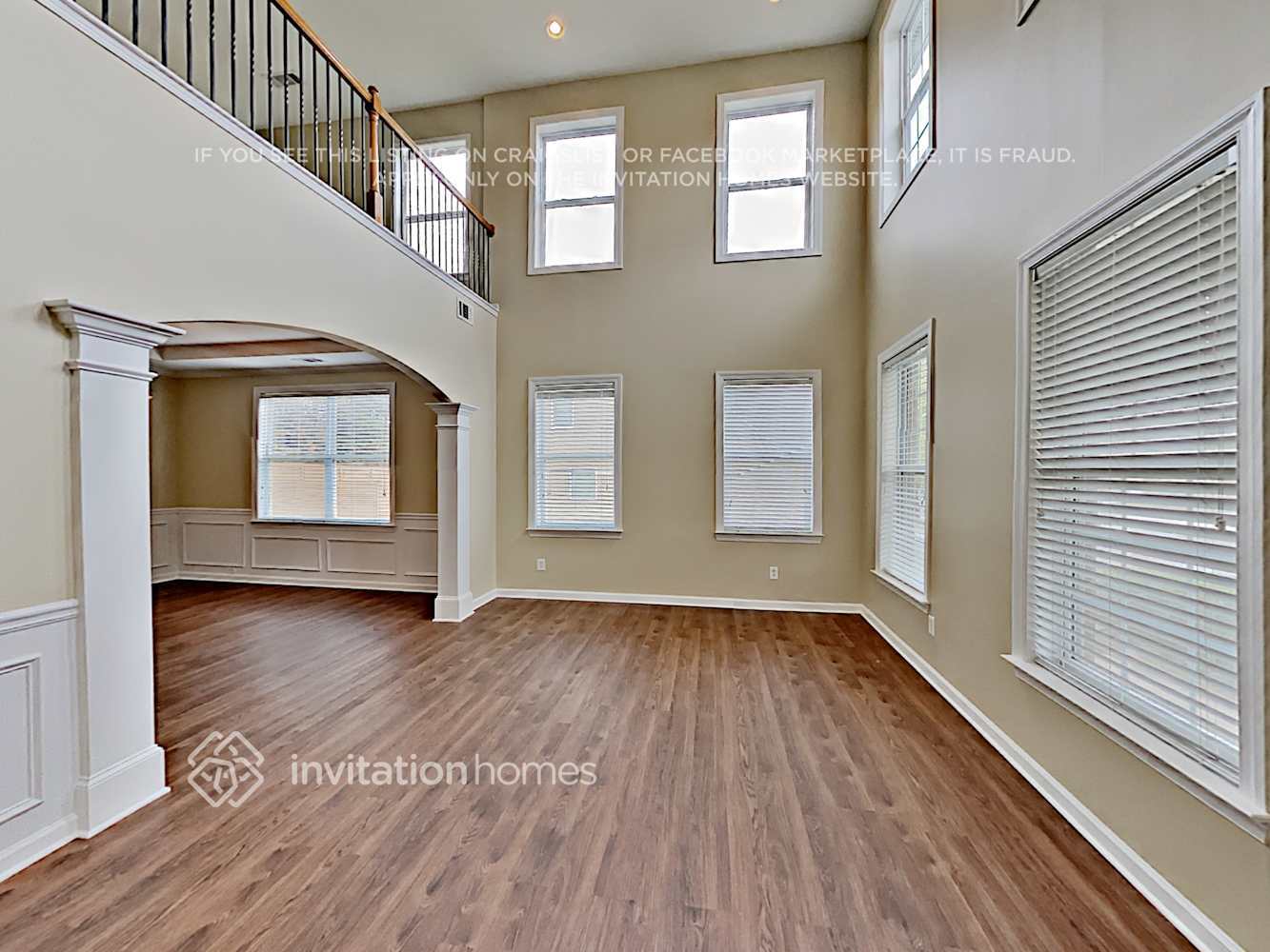 Building Photo - 872 Preserve Park Dr