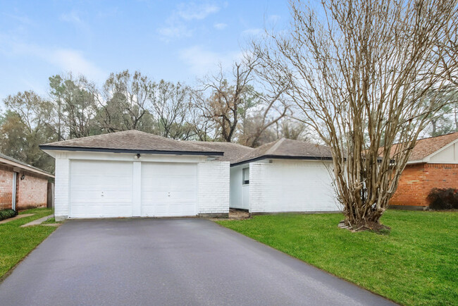 Primary Photo - Charming Houston Home
