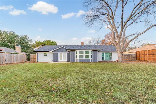 Building Photo - 227 Carolyn Dr