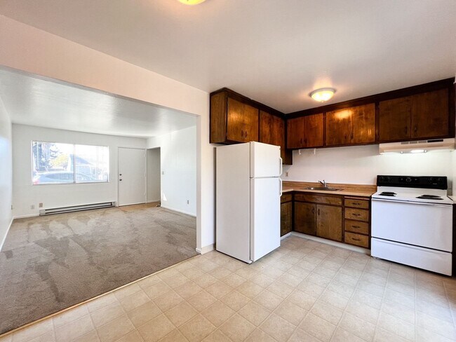 Building Photo - Parrish Road, 2186-2192