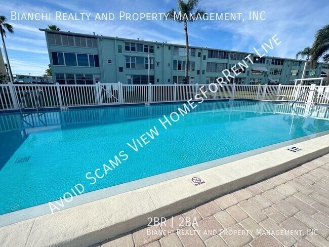 Building Photo - 1819 Shore Dr S