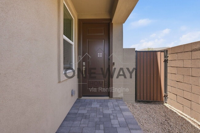 Building Photo - 5832 E Rose Gdn Ln