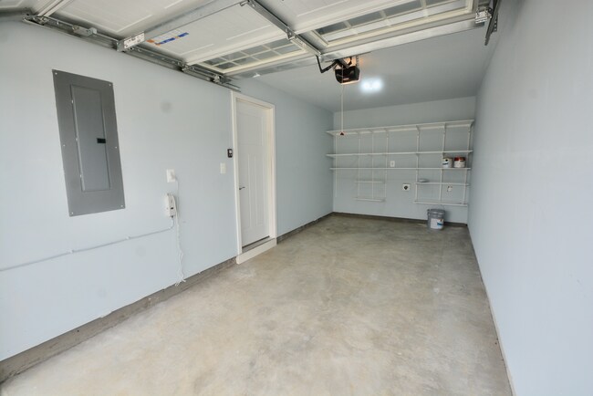 Building Photo - 126 Fletcher Cir