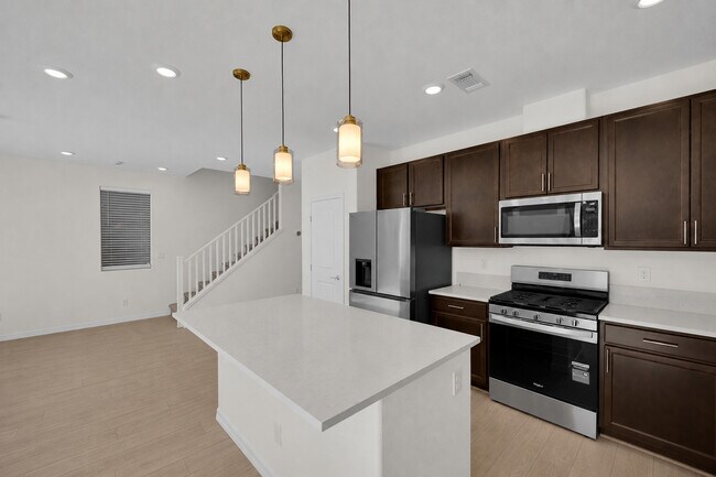 Building Photo - 10265 Restless River St