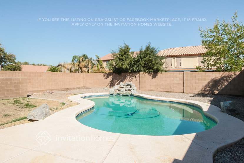Building Photo - 3114 W Dunbar Dr