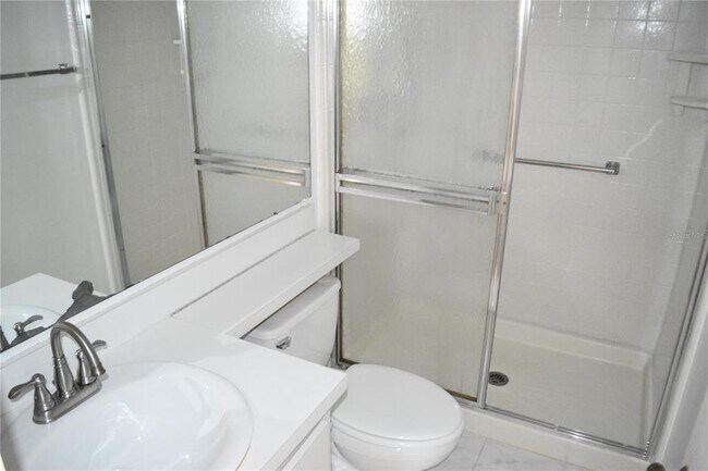 Building Photo - 2522 Pine Ridge Way S