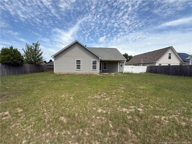 Building Photo - 2513 Hunting Bow Dr