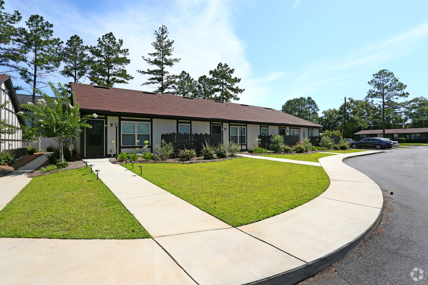 Phase 3 & 4 - Pointe North Apartments