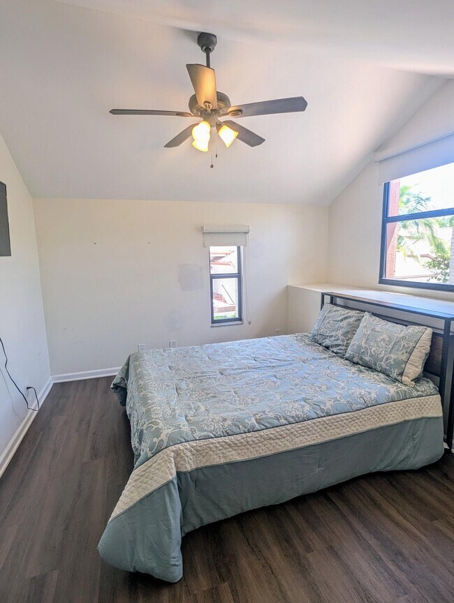 Building Photo - 12676 Shoreline Dr