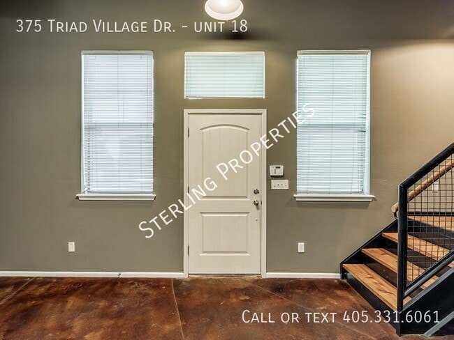 Building Photo - 375 Triad Village Dr
