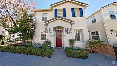 Building Photo - Gorgeous 3 Bedroom Townhouse in Ladera Ranch!