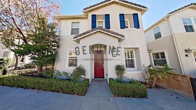 Primary Photo - Gorgeous 3 Bedroom Townhouse in Ladera Ranch!