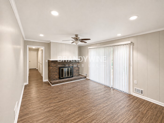 Building Photo - 4520 Dorset Cir