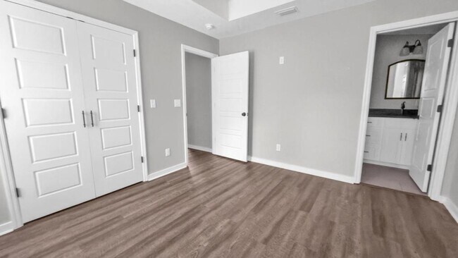 Building Photo - 1716 N Troup St